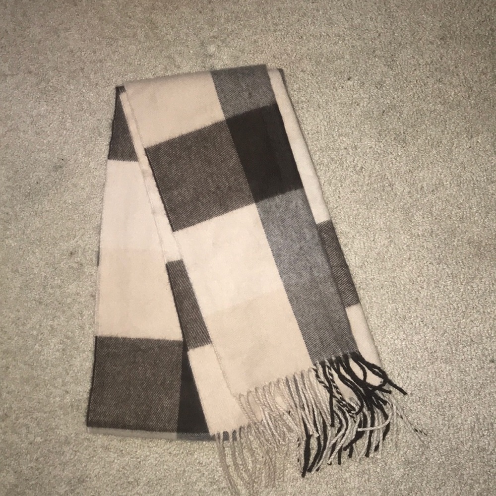 Scarf